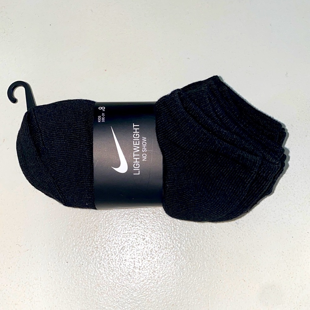 Kids Nike socks. No show. Black. Kids 10C-3Y. 8 pack. NWT.